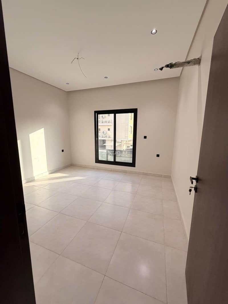 4 bedroom apartment in Al Sawari, Jeddah 7