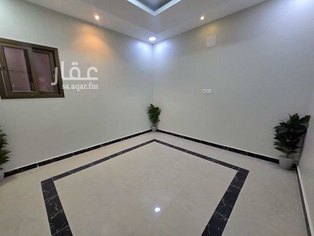 5 bedroom apartment in Dahiat King Fahd, Eastern Province 4