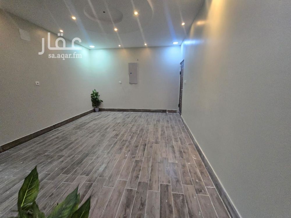5 bedroom apartment in Dahiat King Fahd, Eastern Province 14