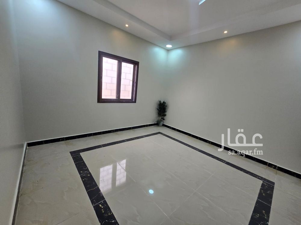 5 bedroom apartment in Dahiat King Fahd, Eastern Province 2