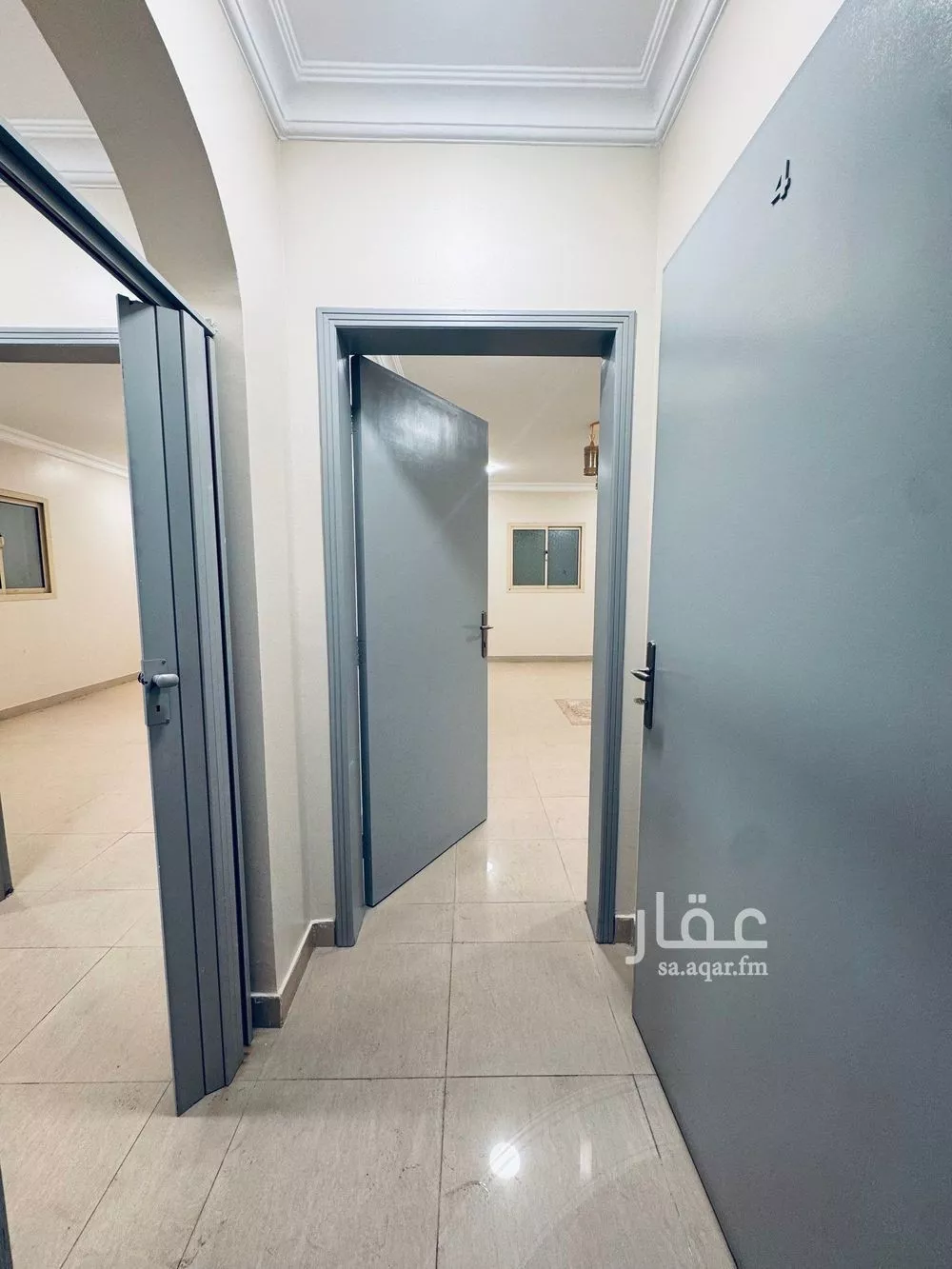 3 bedroom apartment in Al Rawdah 4