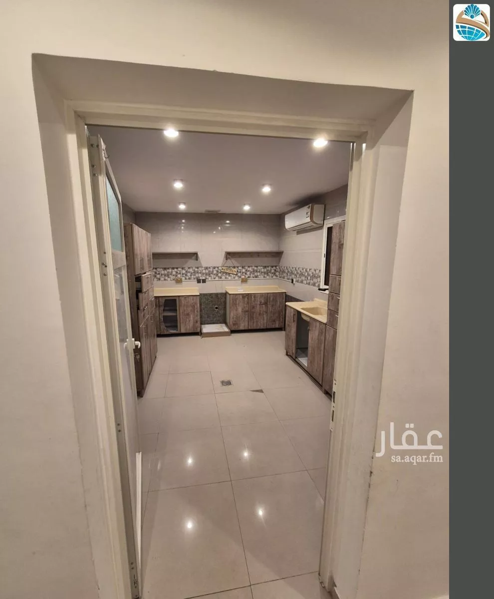 5 bedroom apartment in Ash Shulah 17