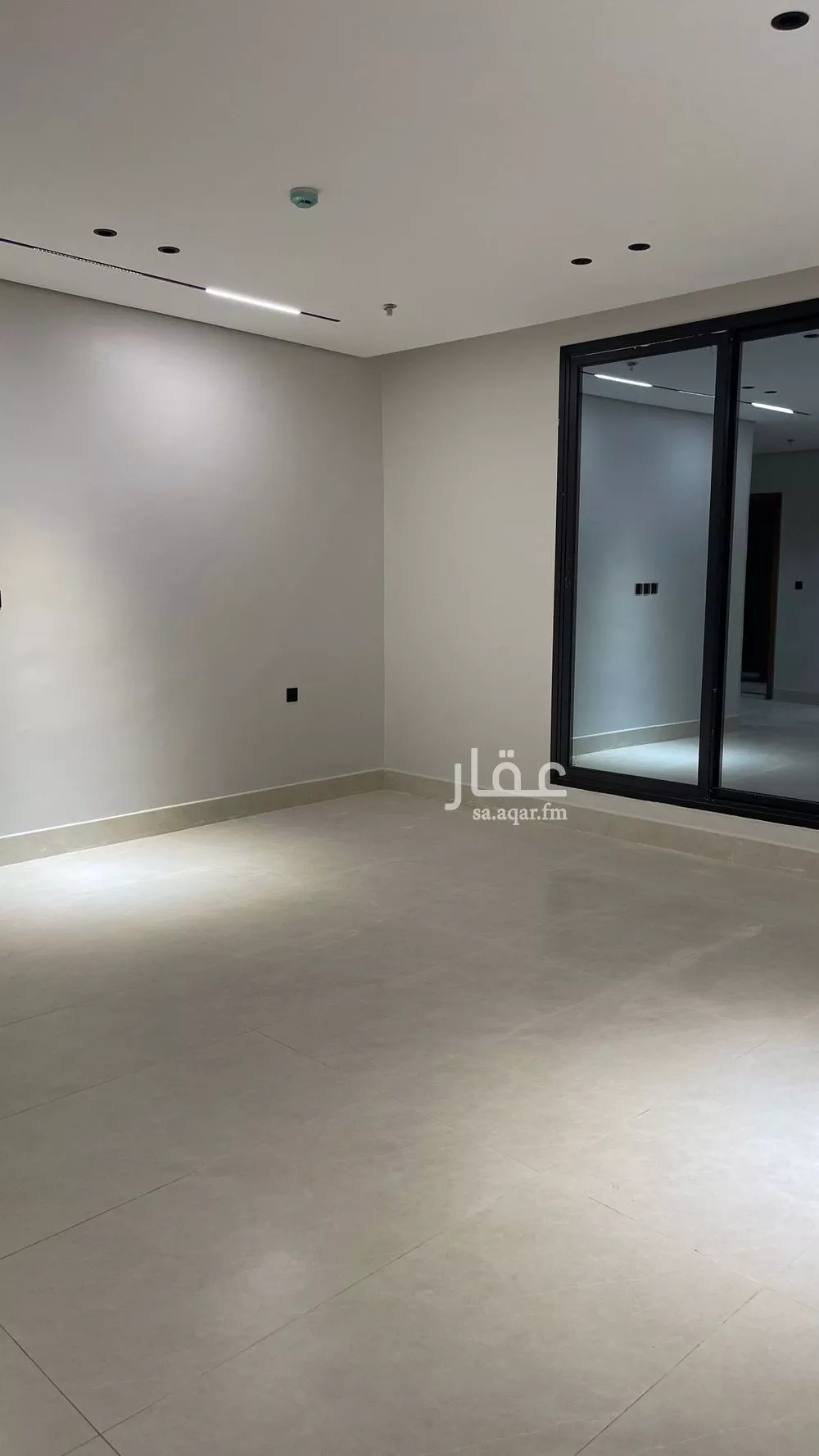 5 bedroom apartment in Ash Shulah 7