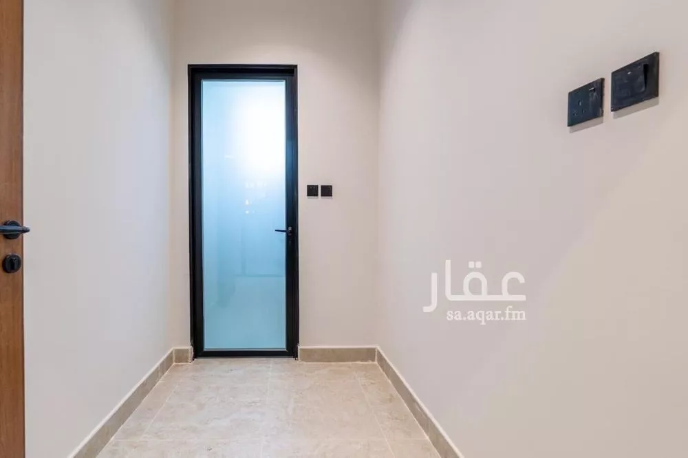 4 bedroom floor in Al Rawdah 2
