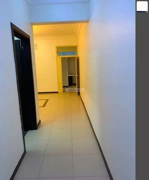 4 bedroom apartment in Al Yarmouk, Riyadh 4