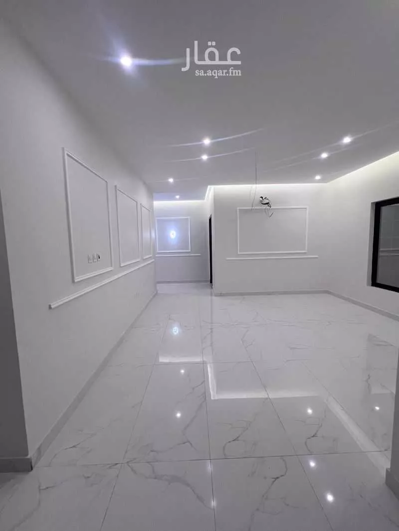5 bedroom apartment in Ash Shulah 4