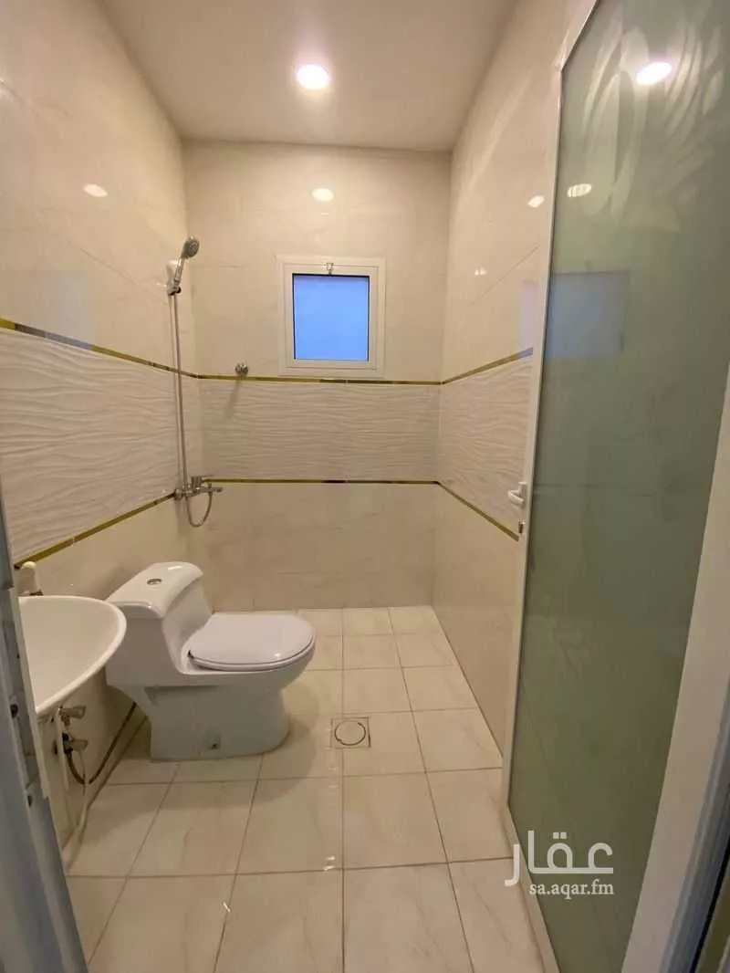 4 bedroom apartment in Taibah, Eastern Province 7