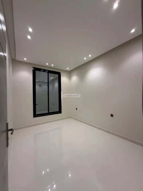 4 bedroom apartment in Al Bayan, Riyadh 5