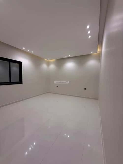 4 bedroom apartment in Al Bayan, Riyadh 7