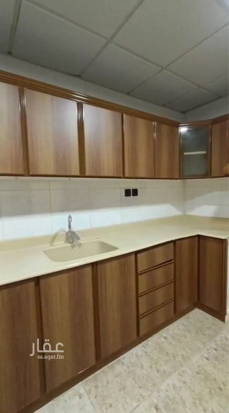 4 bedroom apartment in Al Fayha, Eastern Province 4
