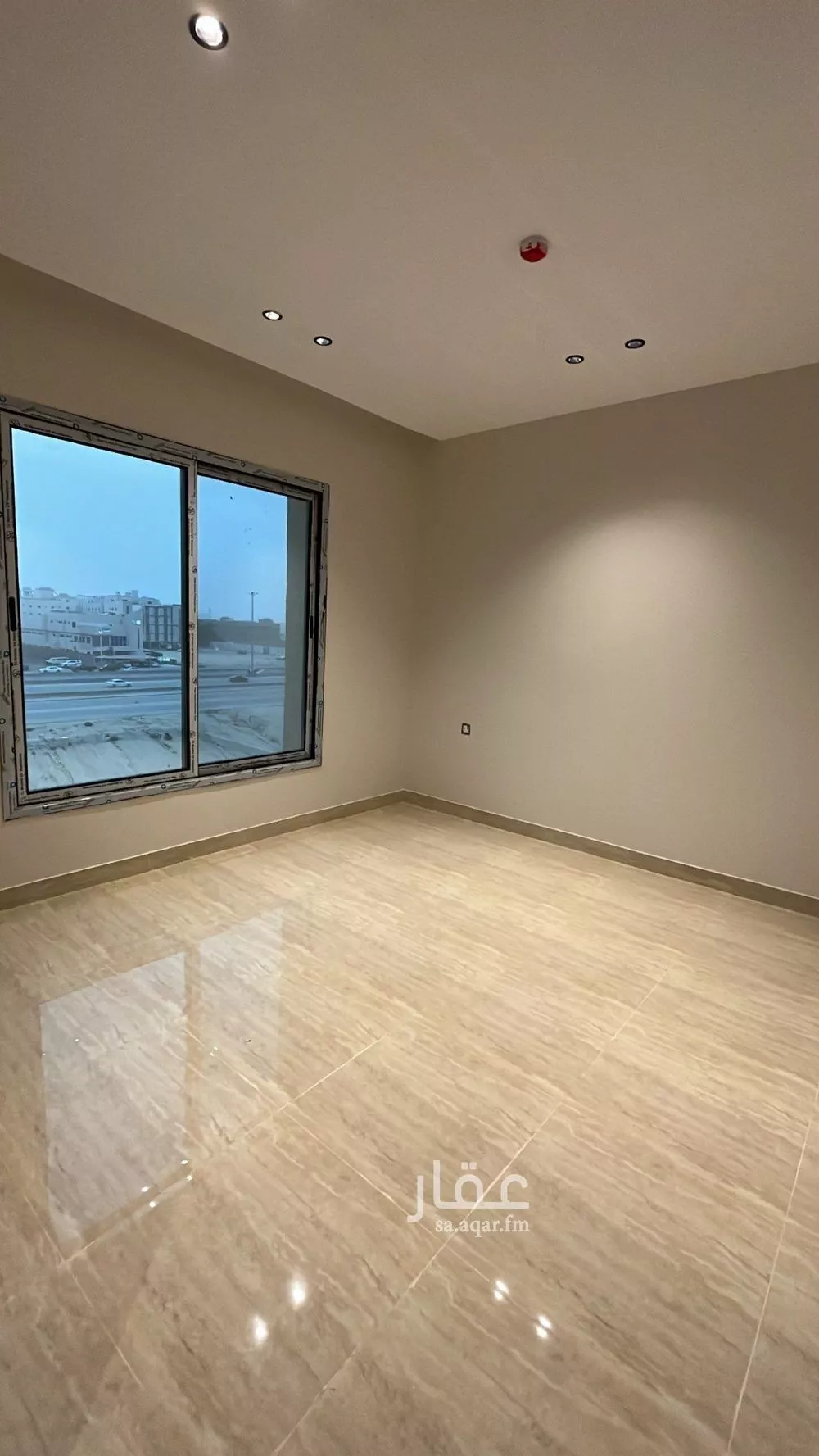 5 bedroom apartment in Al Basateen, Eastern Province 4