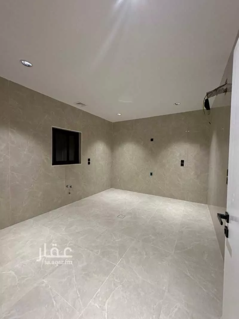 5 bedroom apartment in Ash Shulah 8