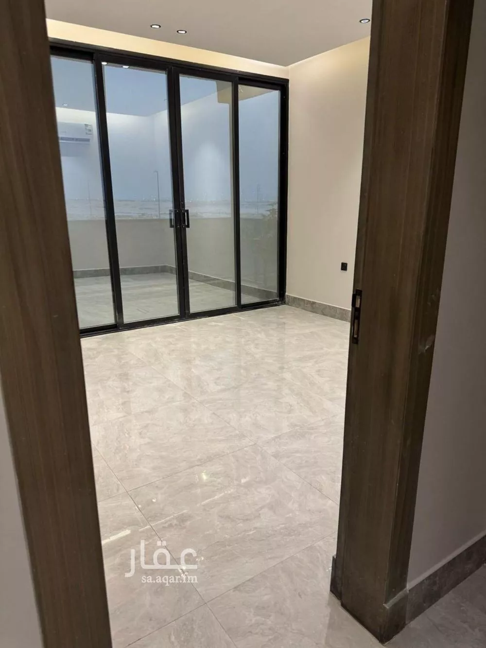 5 bedroom apartment in Ash Shulah 4