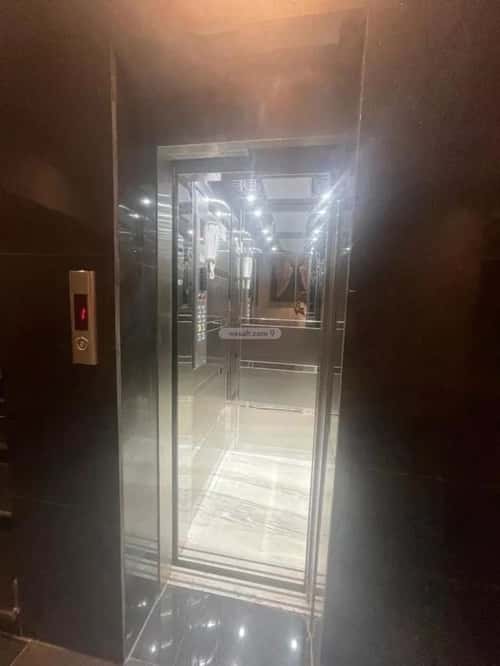 4 bedroom apartment in Az Zomorod, Jeddah 11
