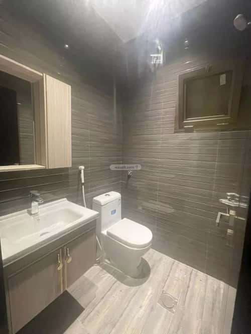 4 bedroom apartment in Az Zomorod, Jeddah 7
