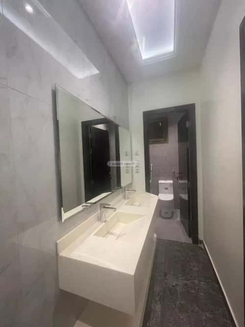 4 bedroom apartment in Az Zomorod, Jeddah 10