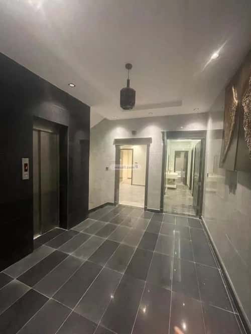 4 bedroom apartment in Az Zomorod, Jeddah 4