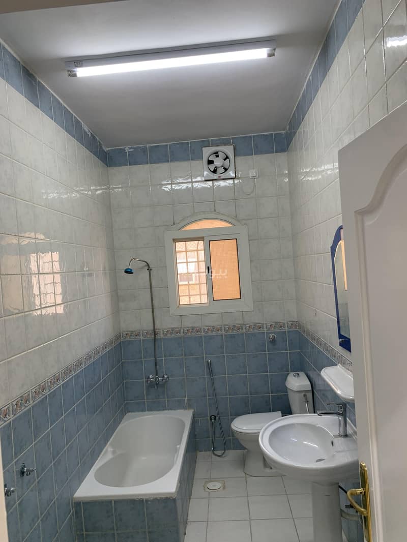 building in Al Mab'outh, Madinah 4