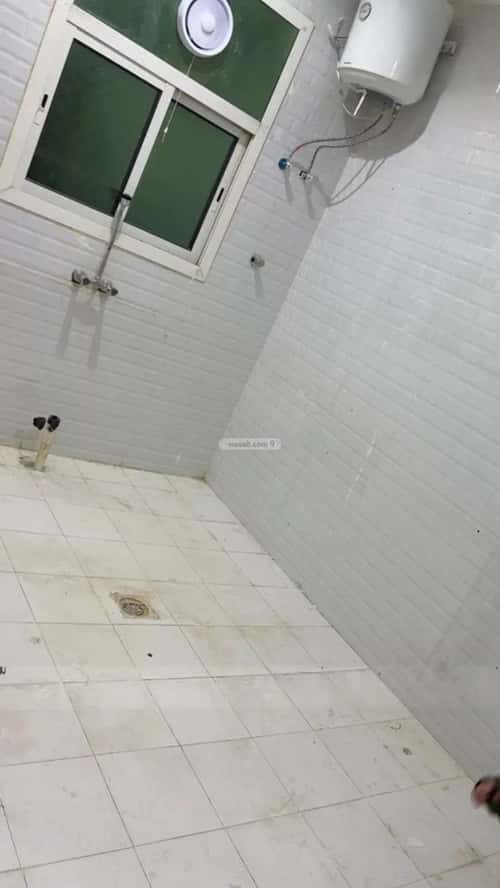 2 bedroom apartment in Al Qadisiyah, Riyadh 6