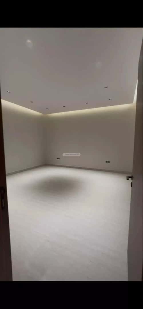 4 bedroom apartment in Al Bayan, Riyadh 3