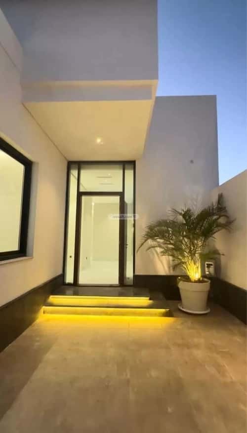 7 bedroom villa in Al Buhayrat, Jeddah 2