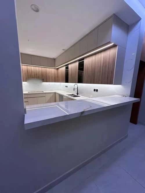 4 bedroom apartment in Al Nuzhah, Jeddah 11