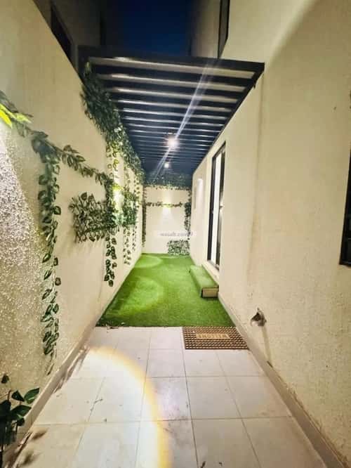 4 bedroom apartment in Al Yarmouk, Riyadh 8