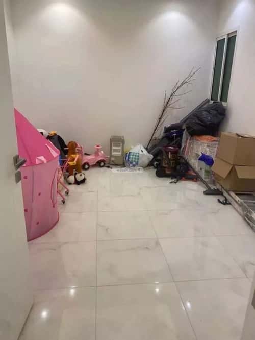 4 bedroom apartment in Tuwaiq, Riyadh 9