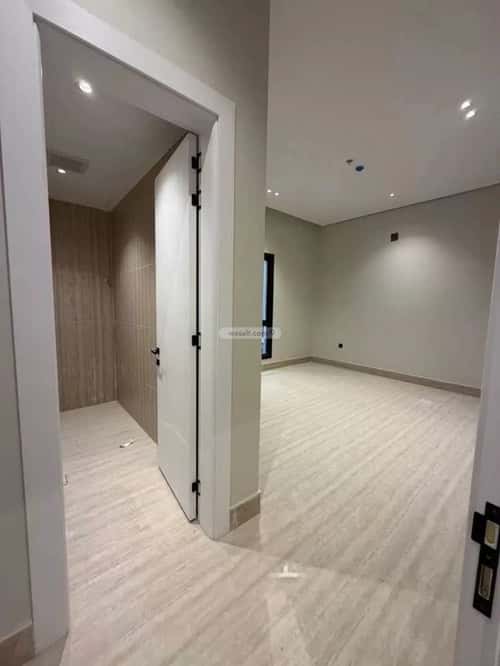 2 bedroom apartment in Al Safaa, Riyadh 6