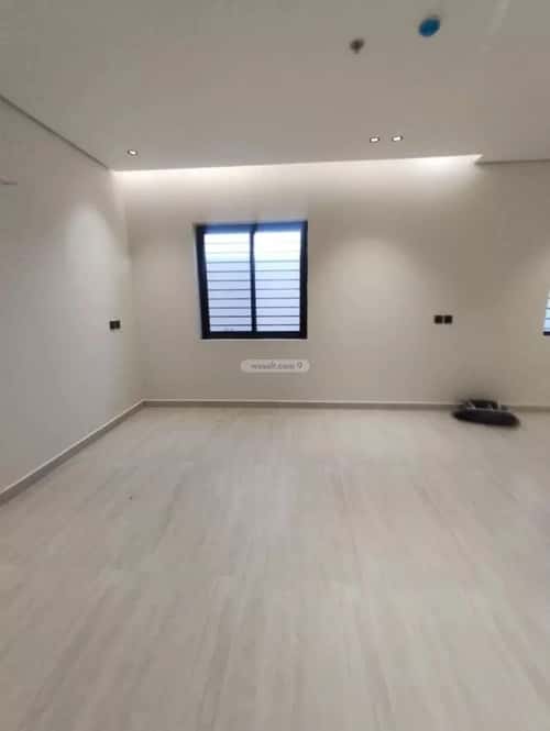 3 bedroom apartment in Shubra, Riyadh 6