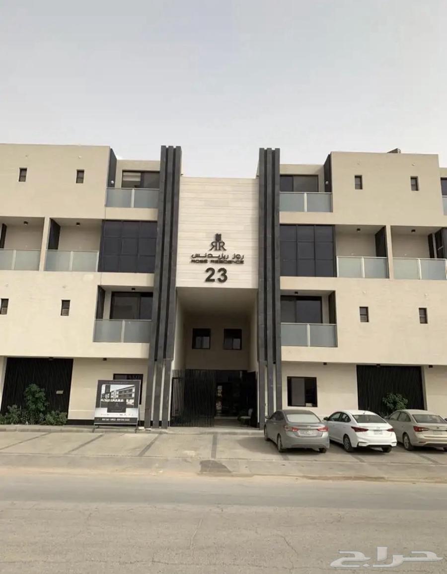 5 bedroom apartment in Al Aridh, Riyadh 15