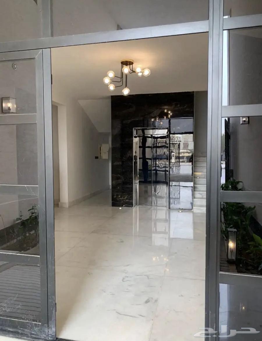 5 bedroom apartment in Al Aridh, Riyadh 17