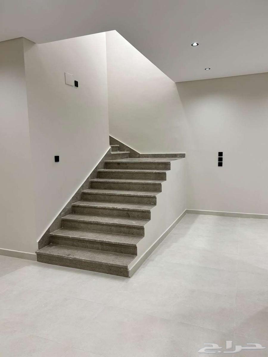 5 bedroom villa in Al Lulu, Jeddah 13