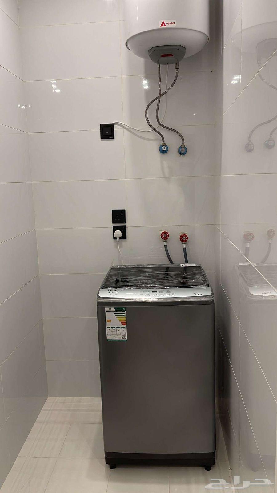 2 bedroom apartment in Al Hamra, Eastern Province 11