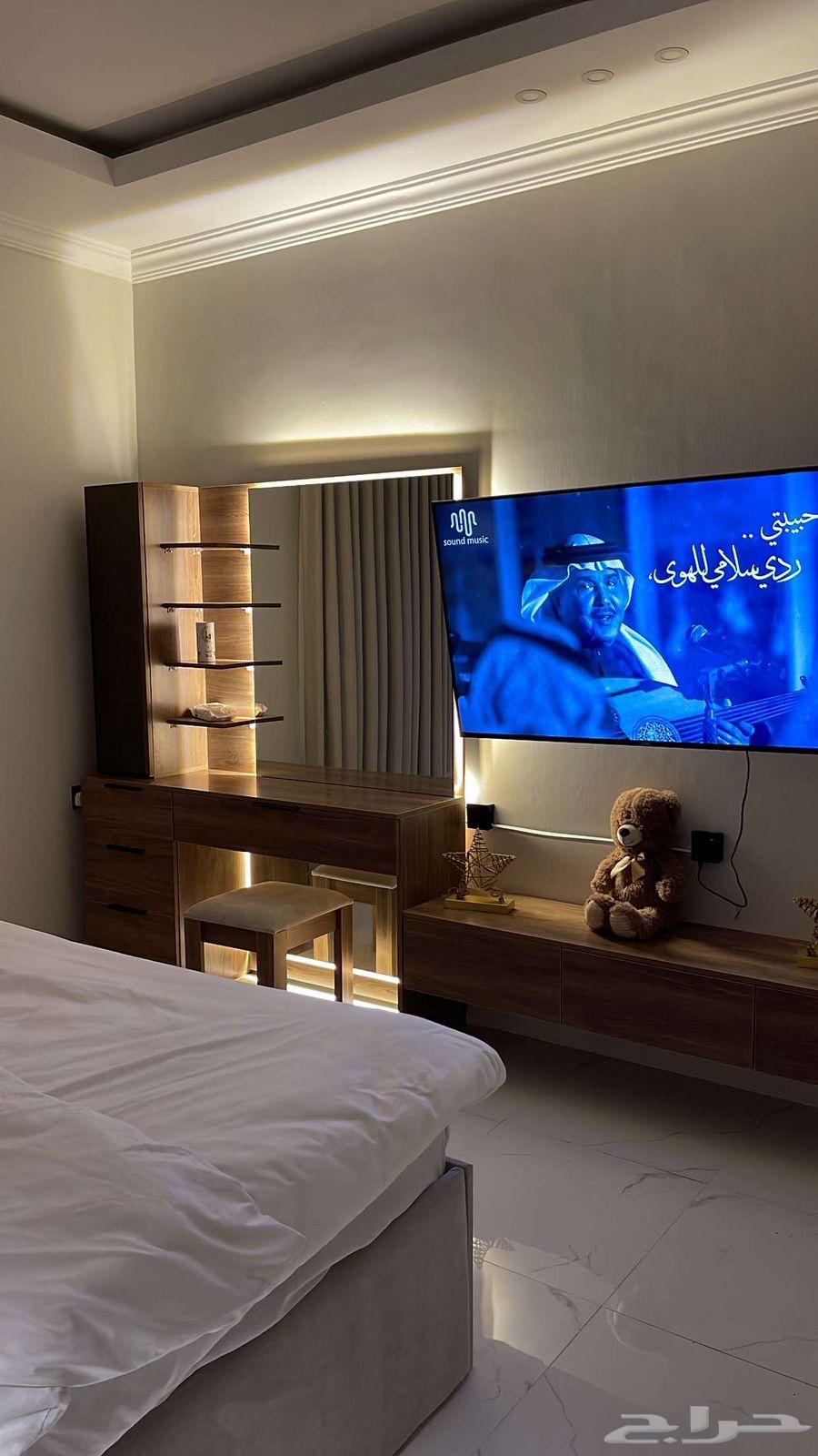 2 bedroom apartment in Al Hamra, Eastern Province 19