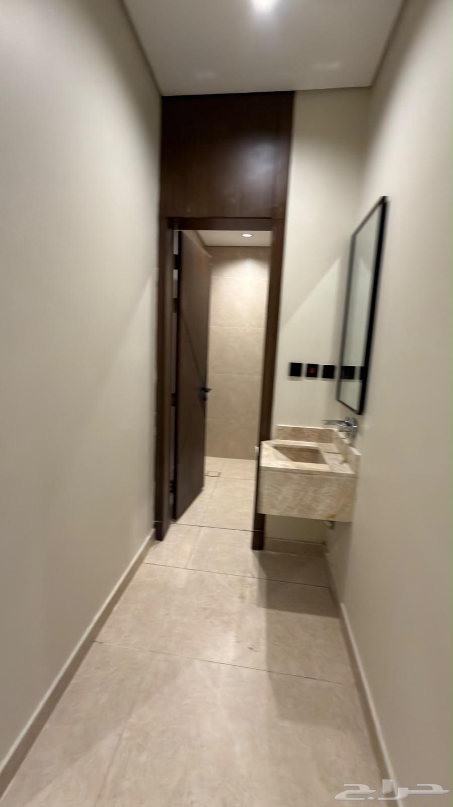 3 bedroom apartment in Ash Shulah, Eastern Province 17