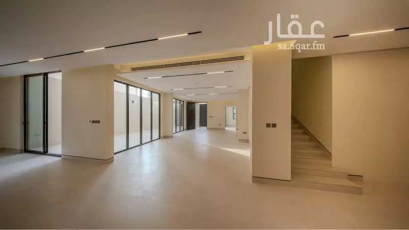 4 bedroom apartment in Al Mahdiyyah 3