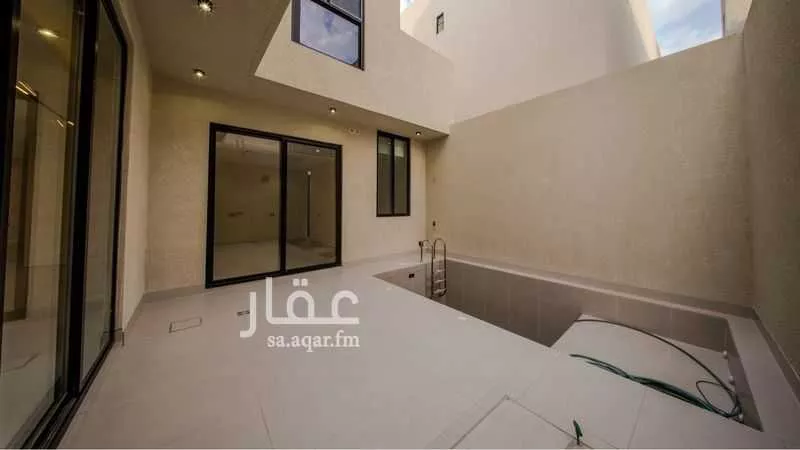 4 bedroom apartment in Al Mahdiyyah 7