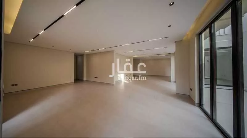 4 bedroom apartment in Al Mahdiyyah 8