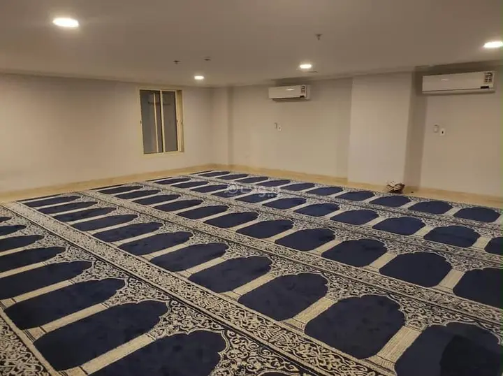 3 bedroom apartment in Hajar, Eastern Province 8