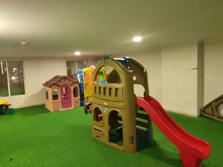3 bedroom apartment in Hajar, Eastern Province 10