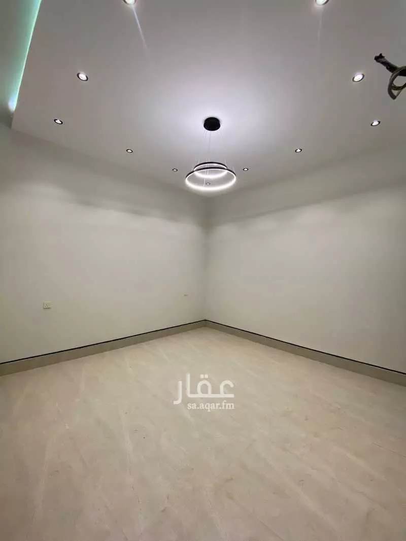 5 bedroom apartment in Al Difa 11