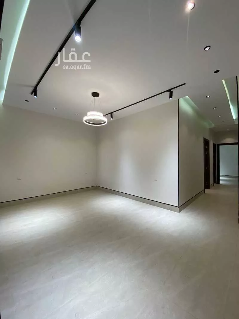 5 bedroom apartment in Al Difa 5