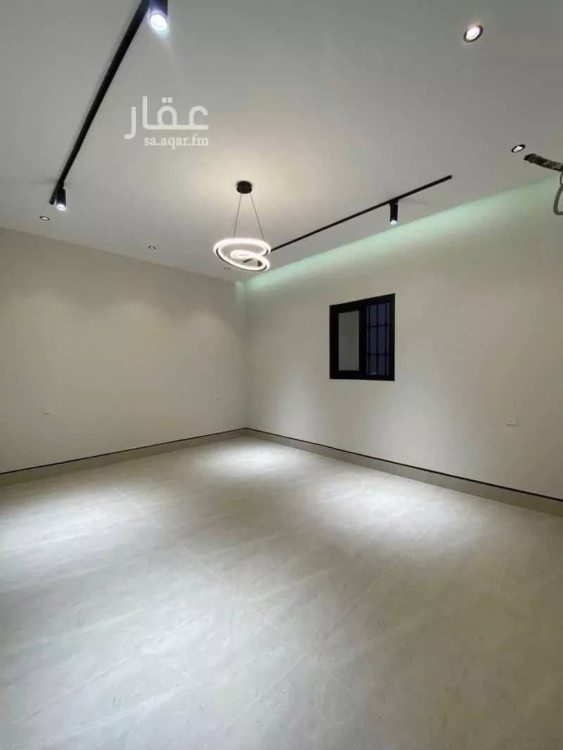5 bedroom apartment in Al Difa 10