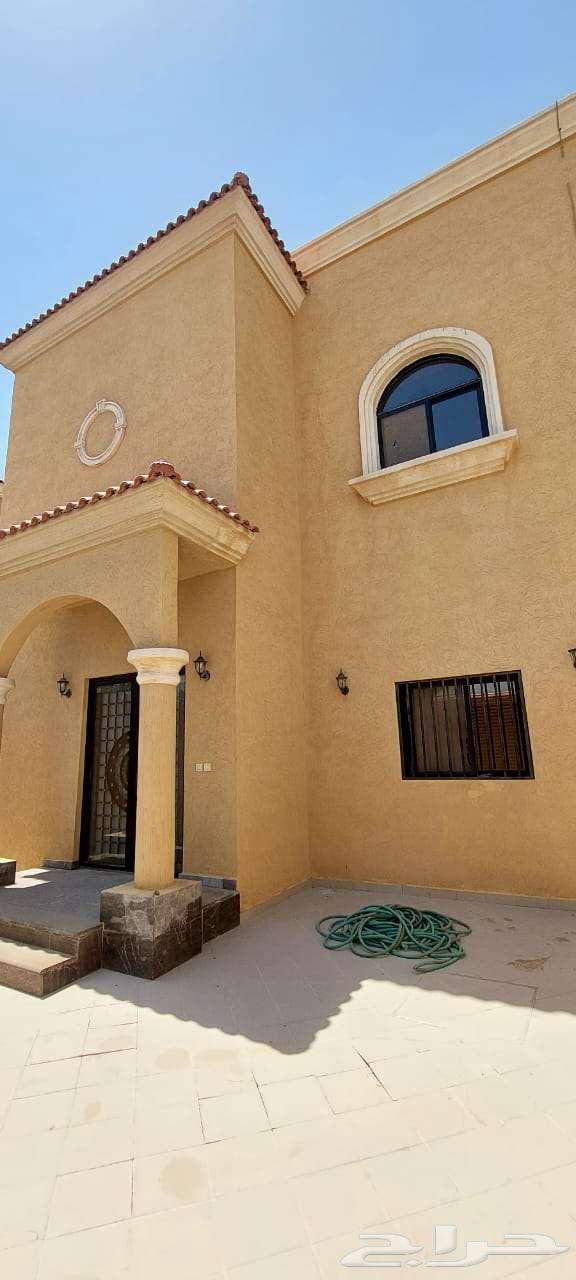 5 bedroom villa in At Tahliyah, Eastern Province 3
