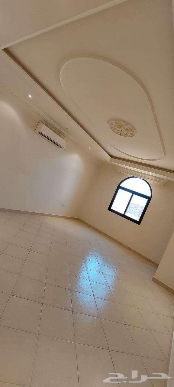 5 bedroom villa in At Tahliyah, Eastern Province 7