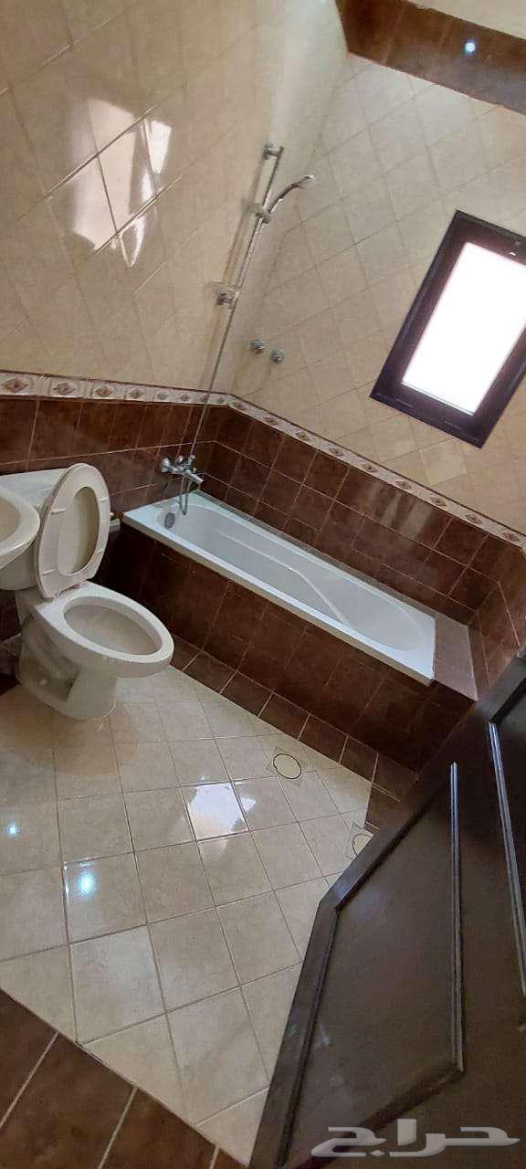 5 bedroom villa in At Tahliyah, Eastern Province 14