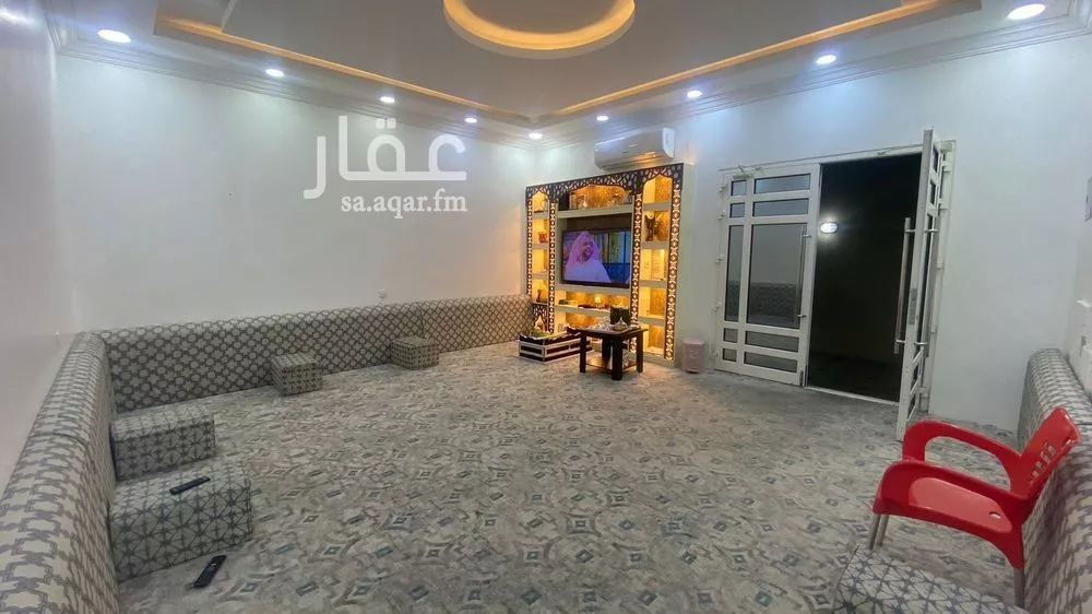 9 bedroom floor in Ash Shulah 13