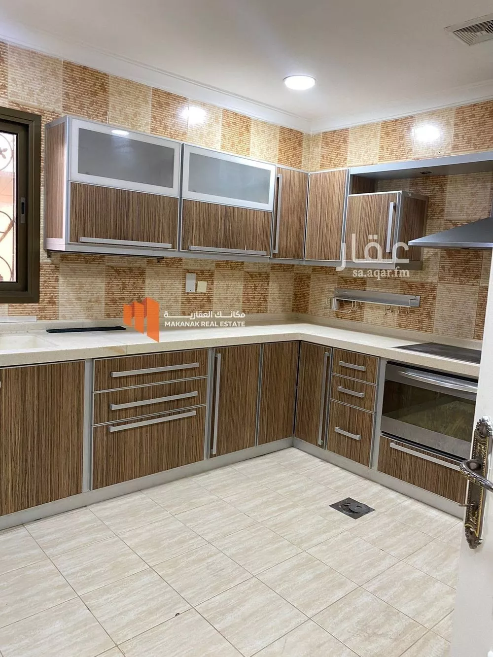 3 bedroom floor in Az Zuhur 13