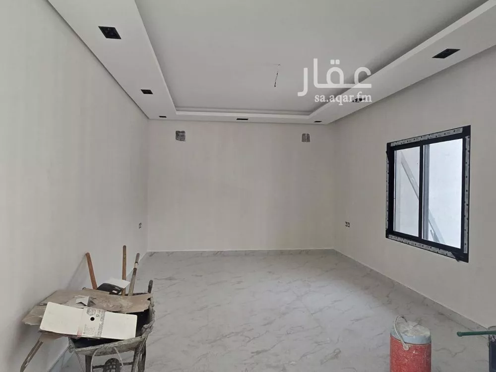 10 bedroom floor in Badr 11